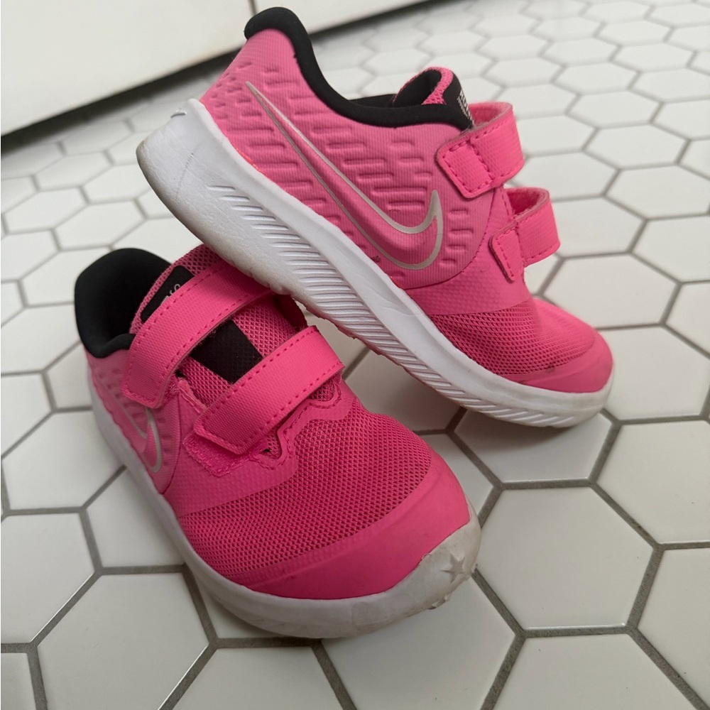 Nike toddler Bright Pink Velcro Sneakers with White Soles